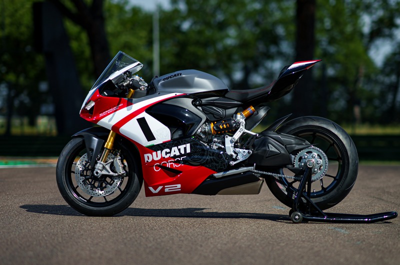 Ducati Panigale V2